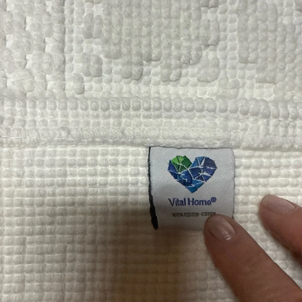 Made In Portugal Bath Rug 100% COTTON OEKO-TEX White 20 X31” By Vital Home NWT